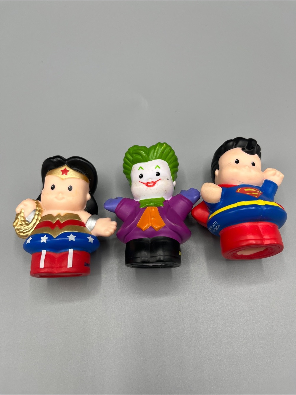 Fisher Price Little people DC Comics SUPER HERO Figures